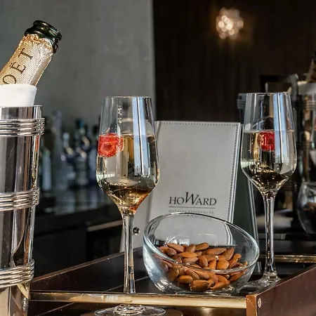 Hotel Howard Paris Orly Airport 4*